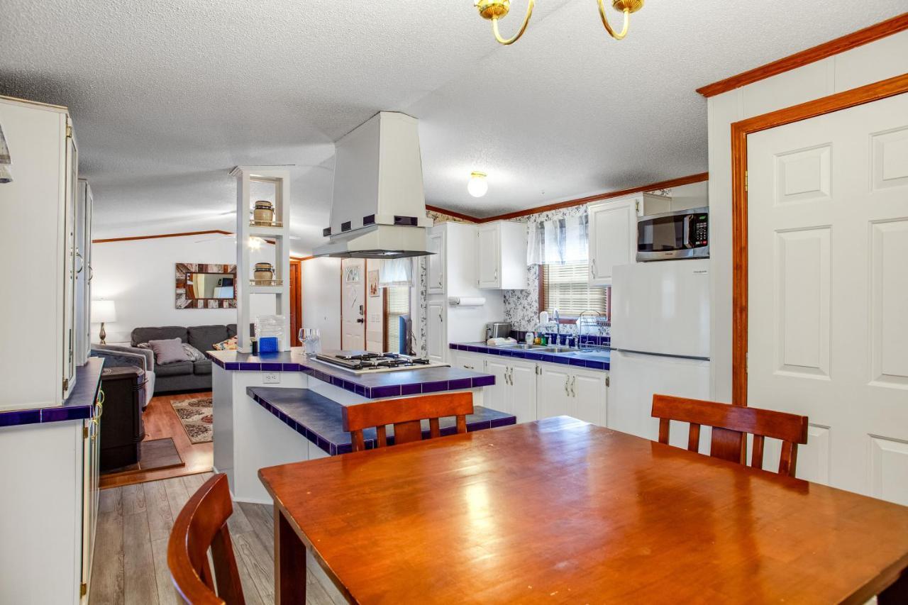 Paradise In The Poconos Holiday home